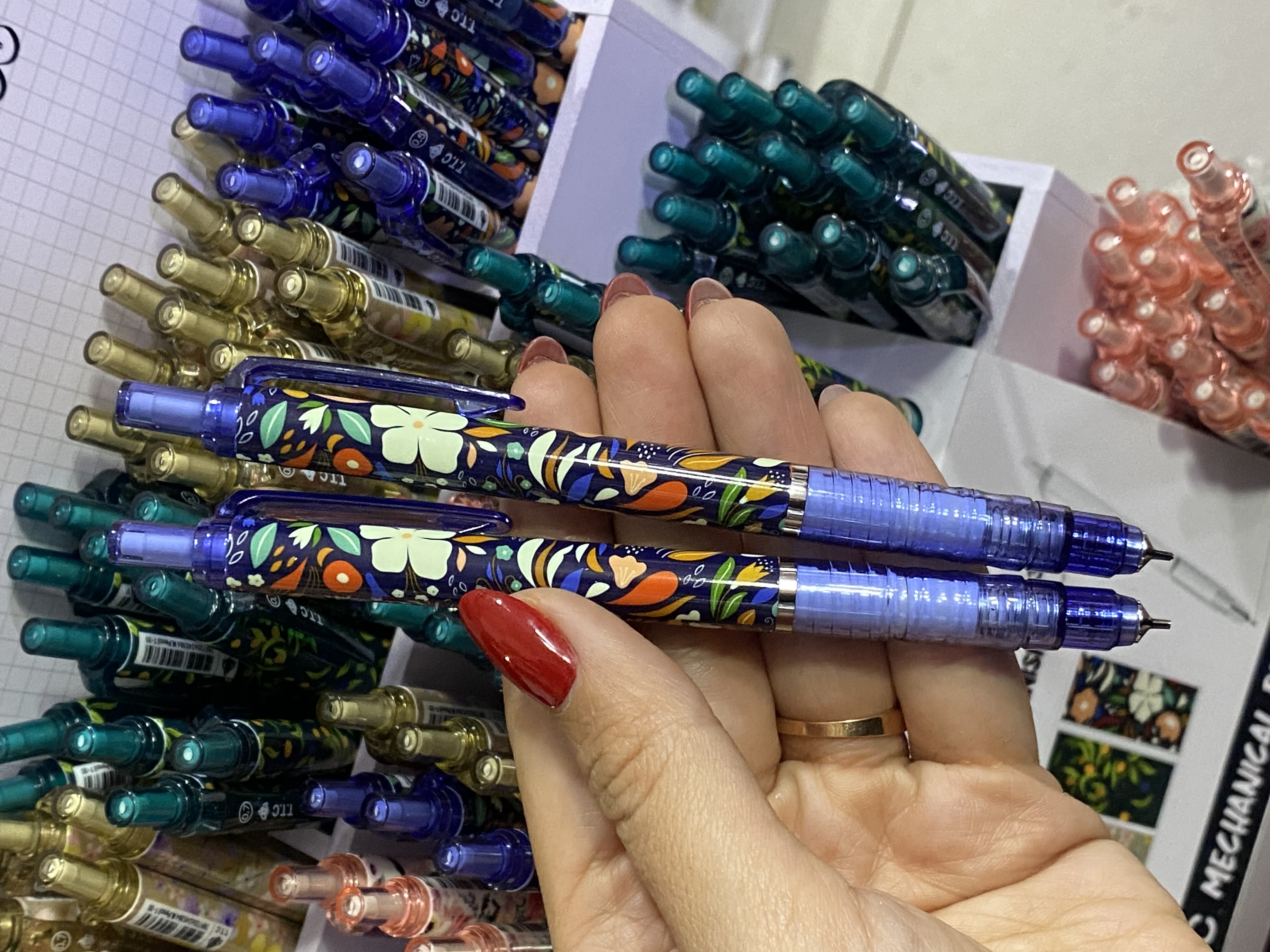 مداد اتود فانتزی تی تی سی